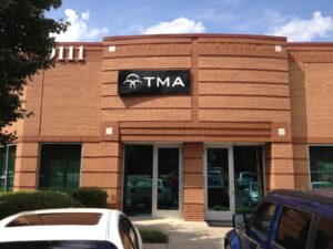 Illuminated Cabinet Signs Catch Your Eye