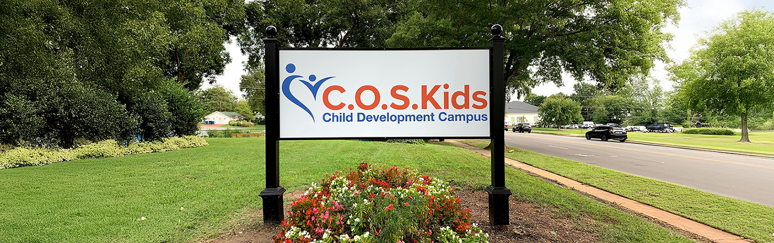 Exterior-Post and Panel-COS Kids
